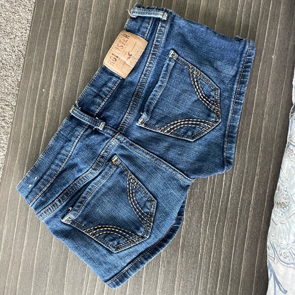 Low Rise Hollister Denim Short Size 0